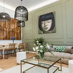 Urban Luxury *