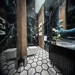 Urban Luxury *