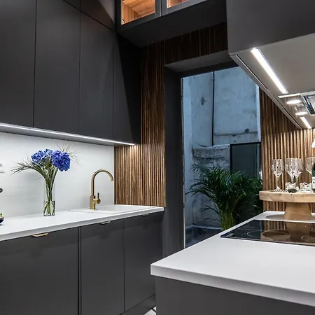 Urban Luxury *