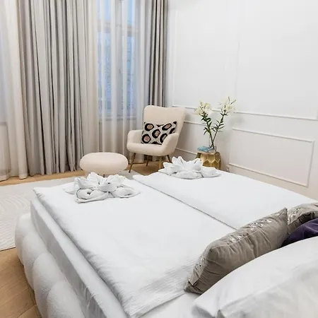 Apartment Urban Luxury *