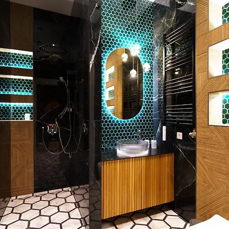Urban Luxury *