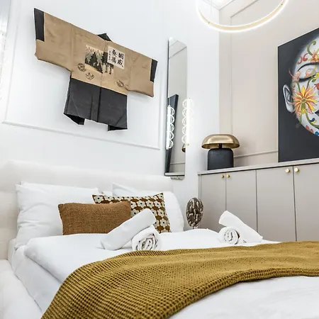 Urban Luxury דירה *